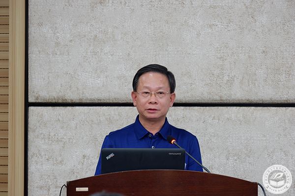 2.李书记讲话.jpg